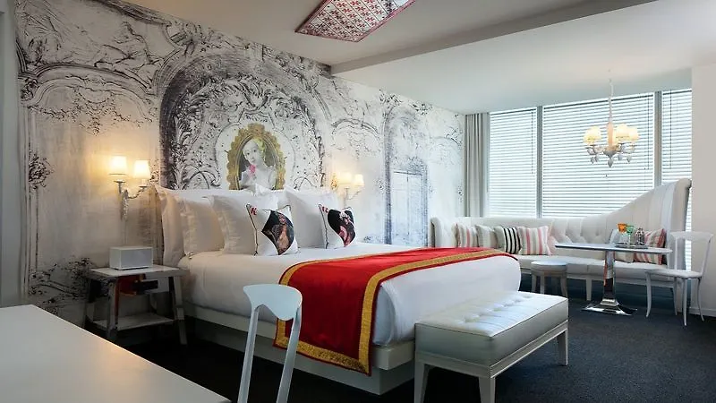 W Las Vegas 4*,